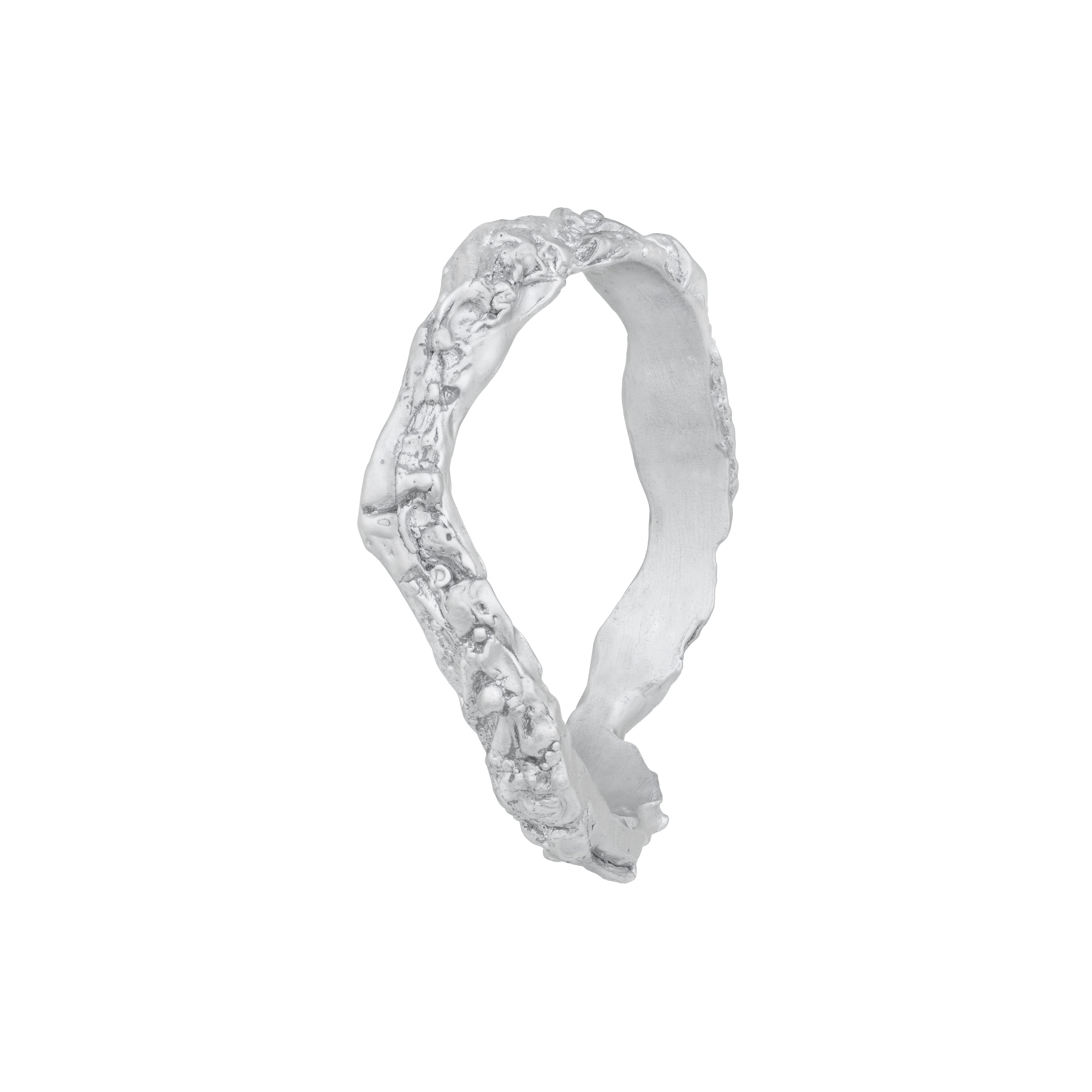 Azio Wedding Ring
