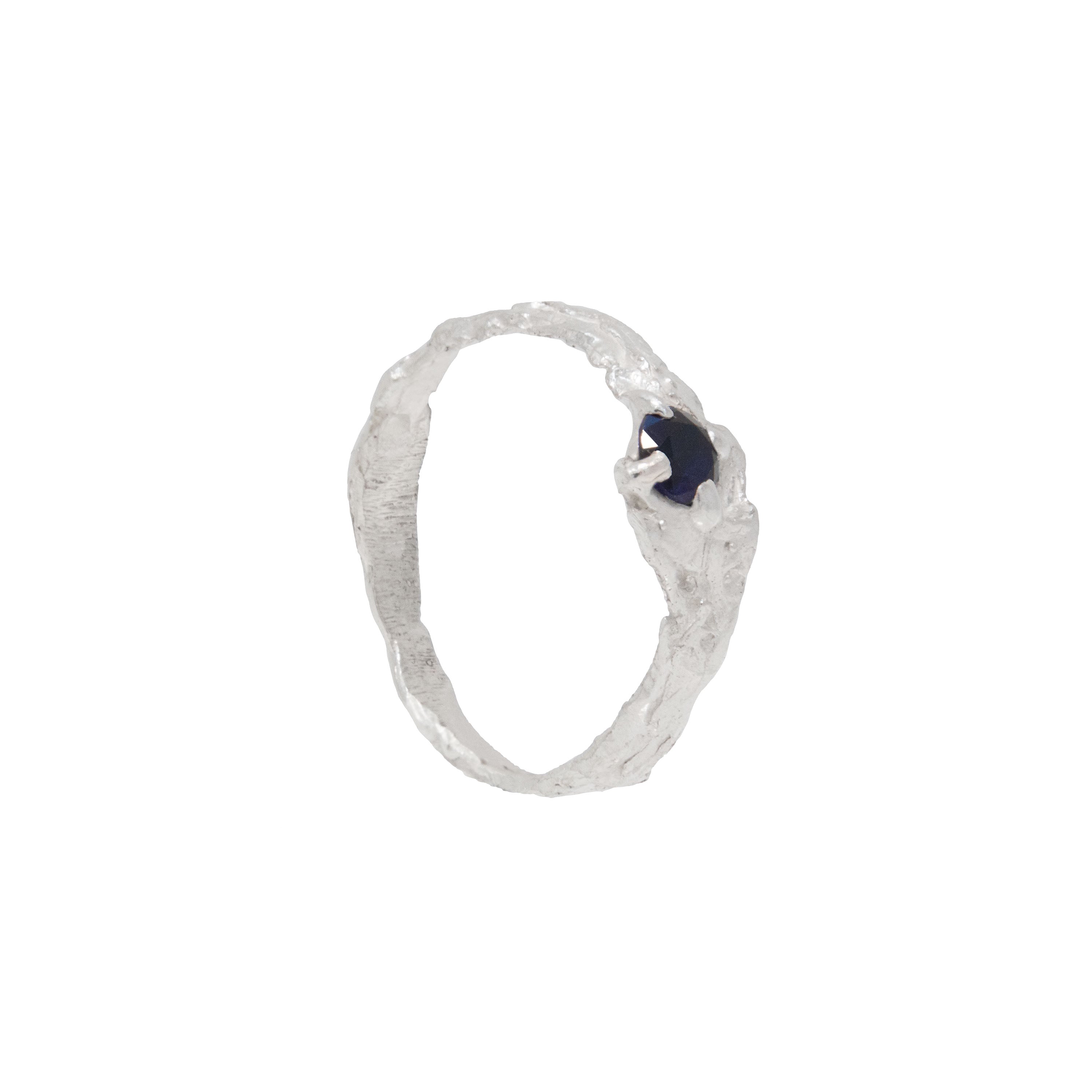 Ati Sapphire Argenti Ring