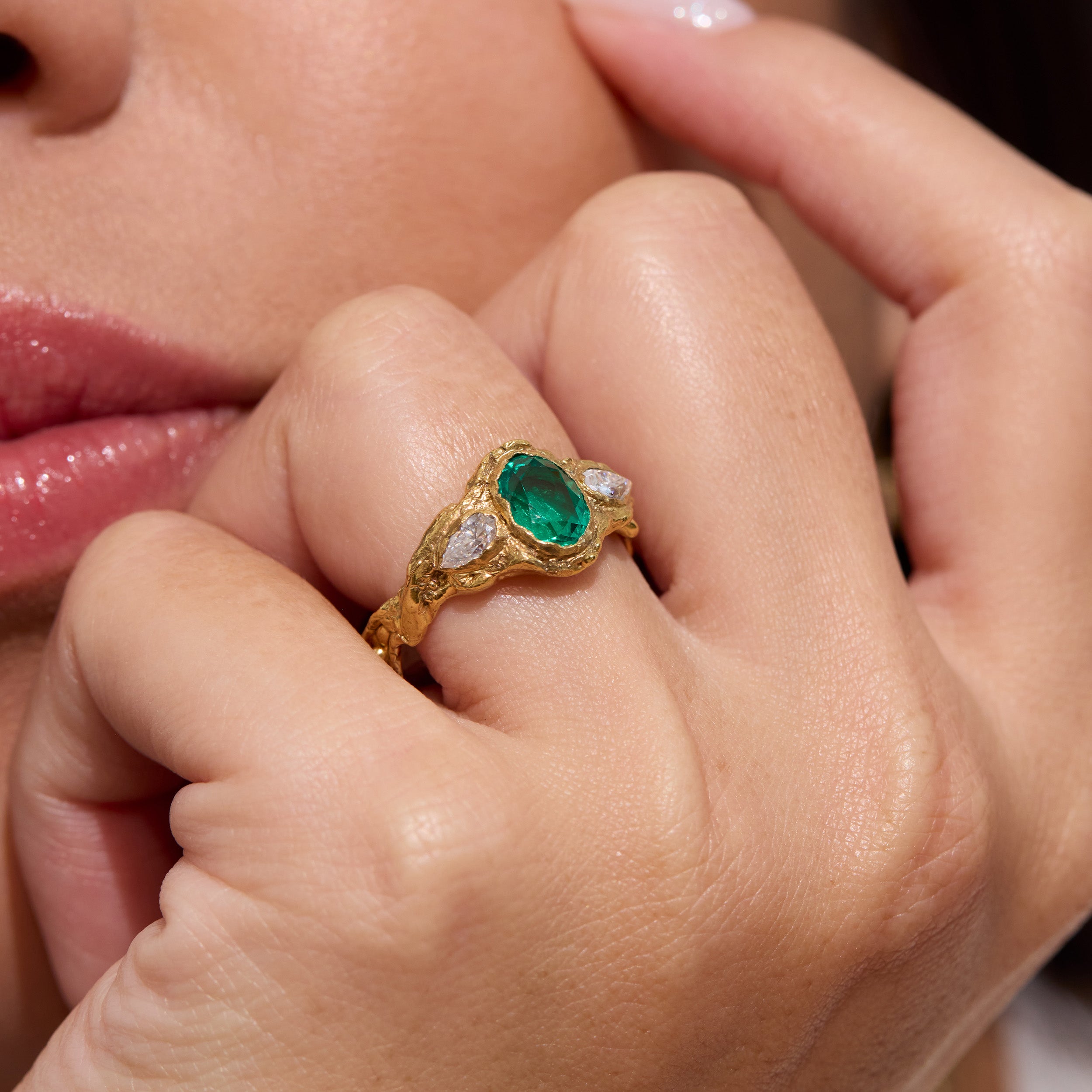 Eskiy Emerald Diamond Engagememt Ring