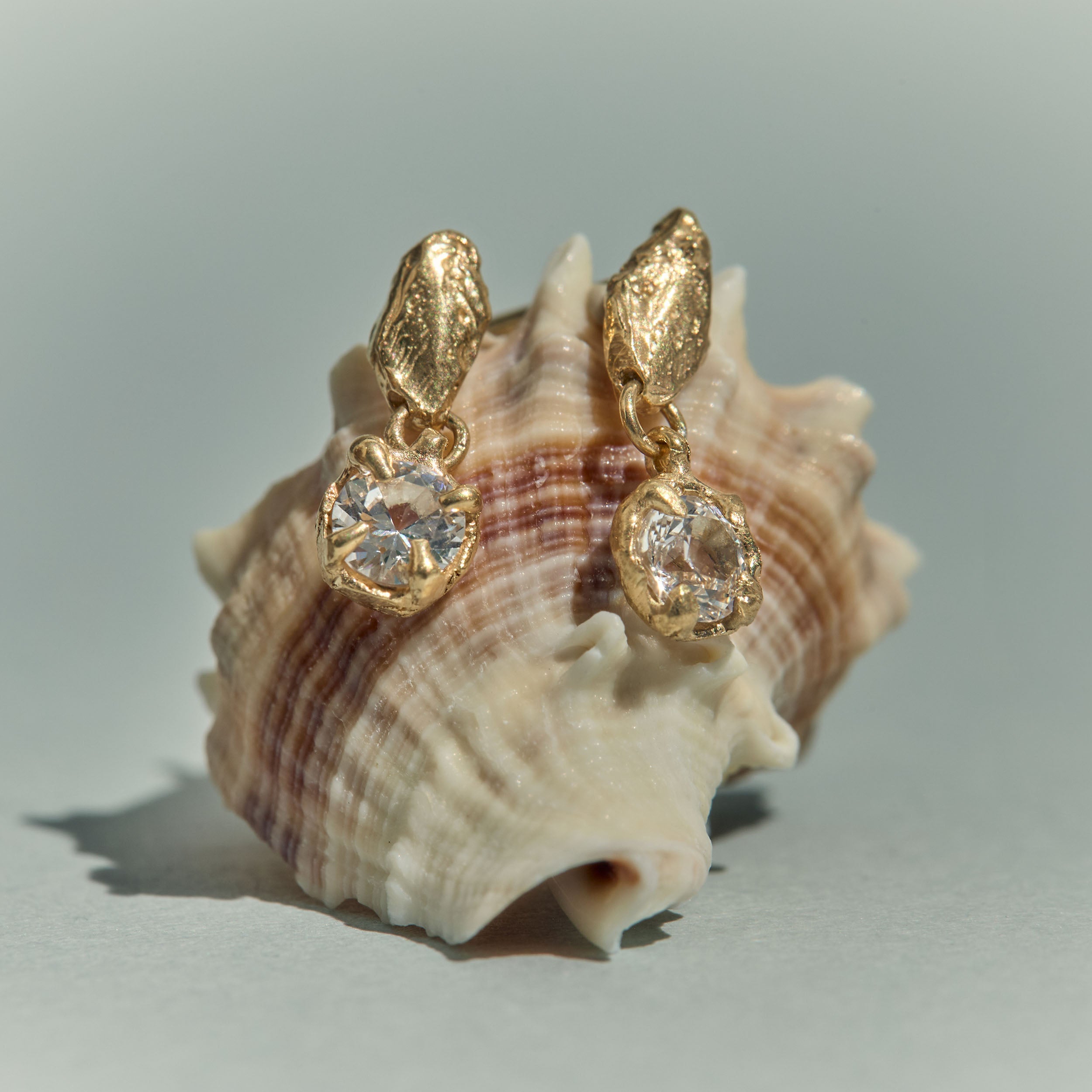 Mini Tota White Sapphire Earrings