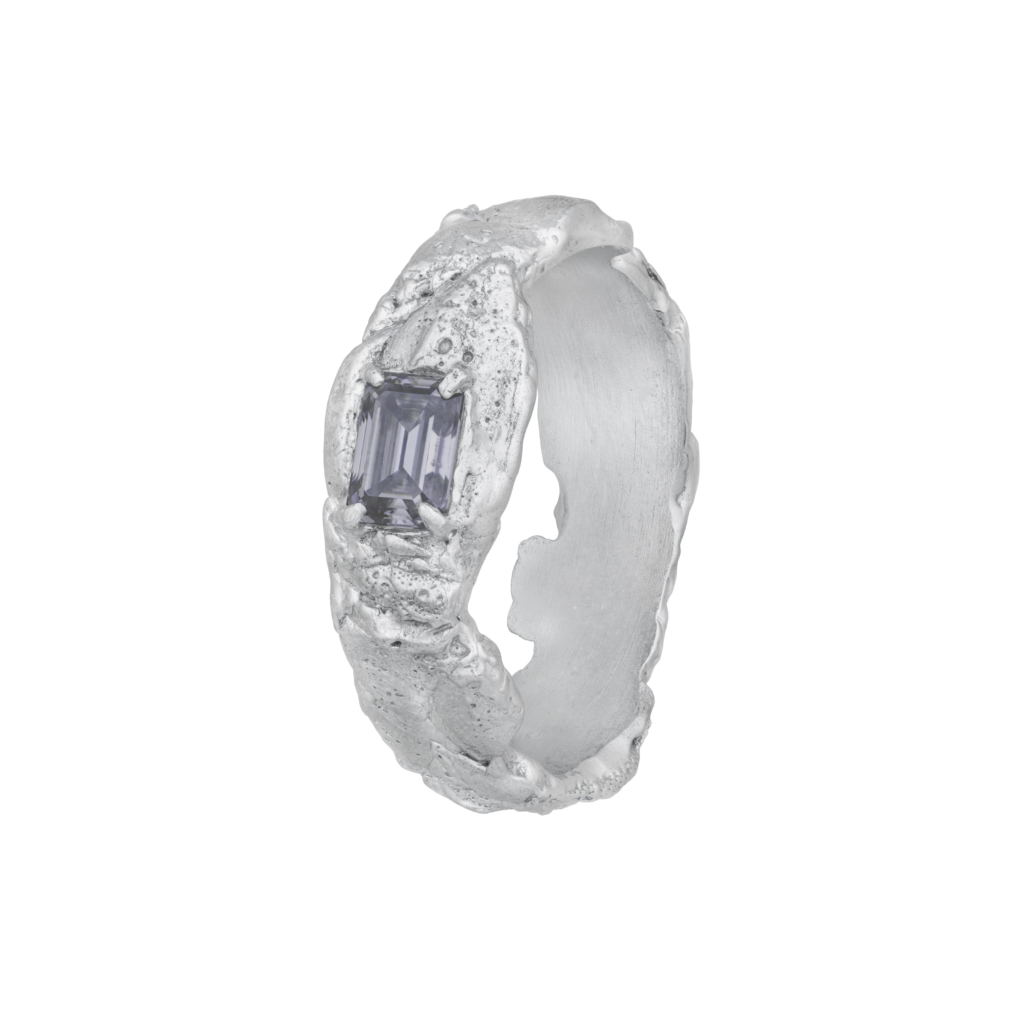 Zae Grey Moissanite Wedding Ring
