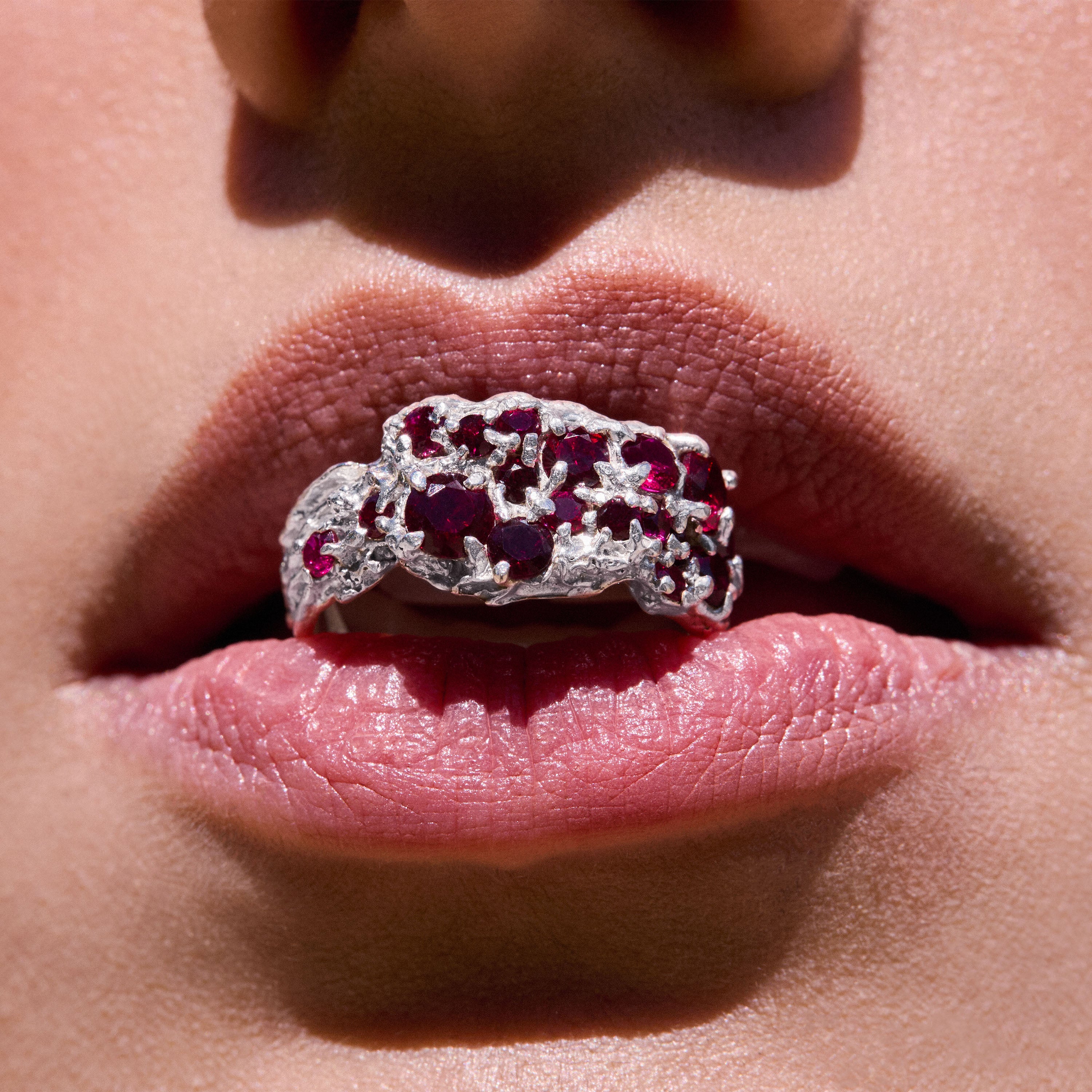 Hon Ruby Argenti Ring