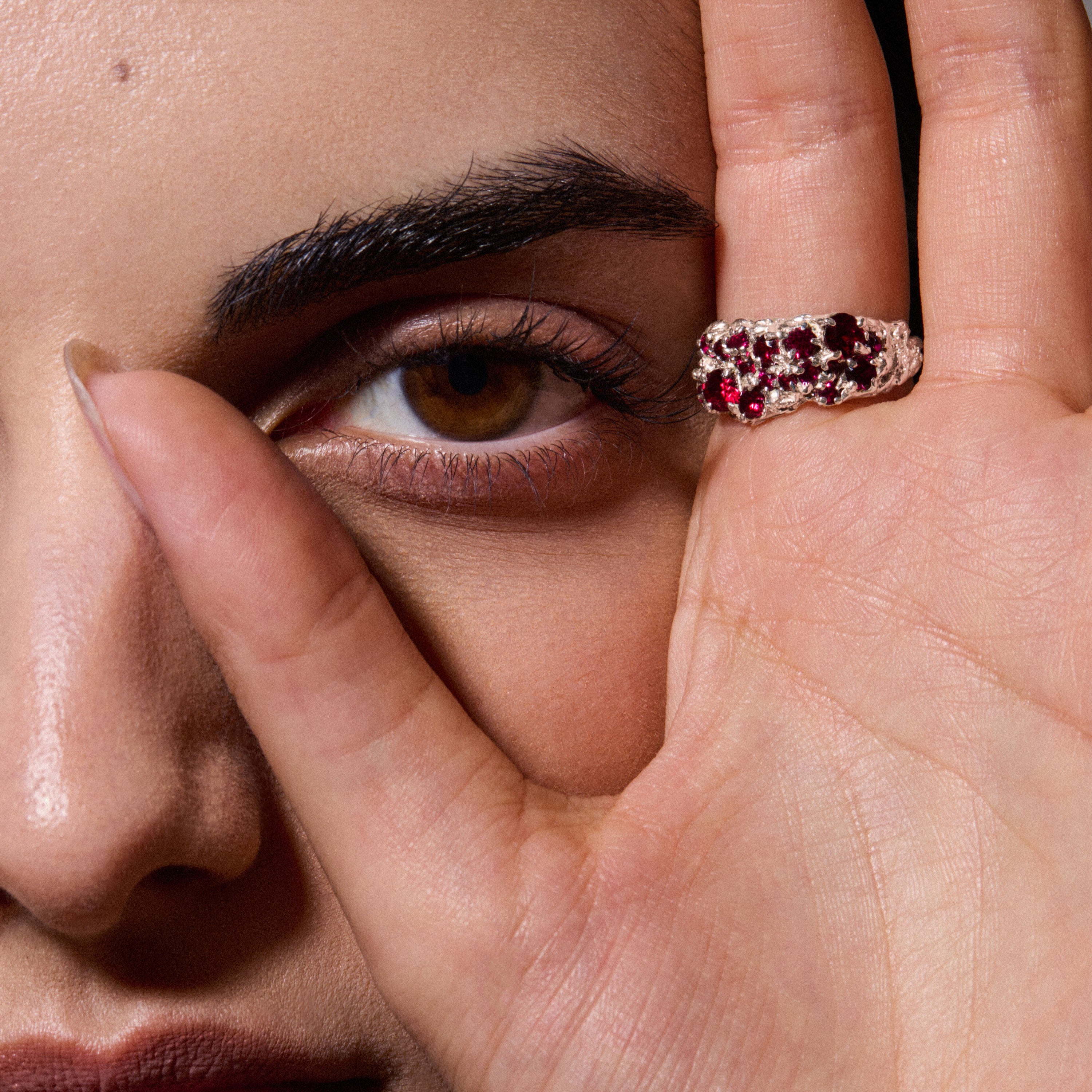 Hon Ruby Argenti Ring