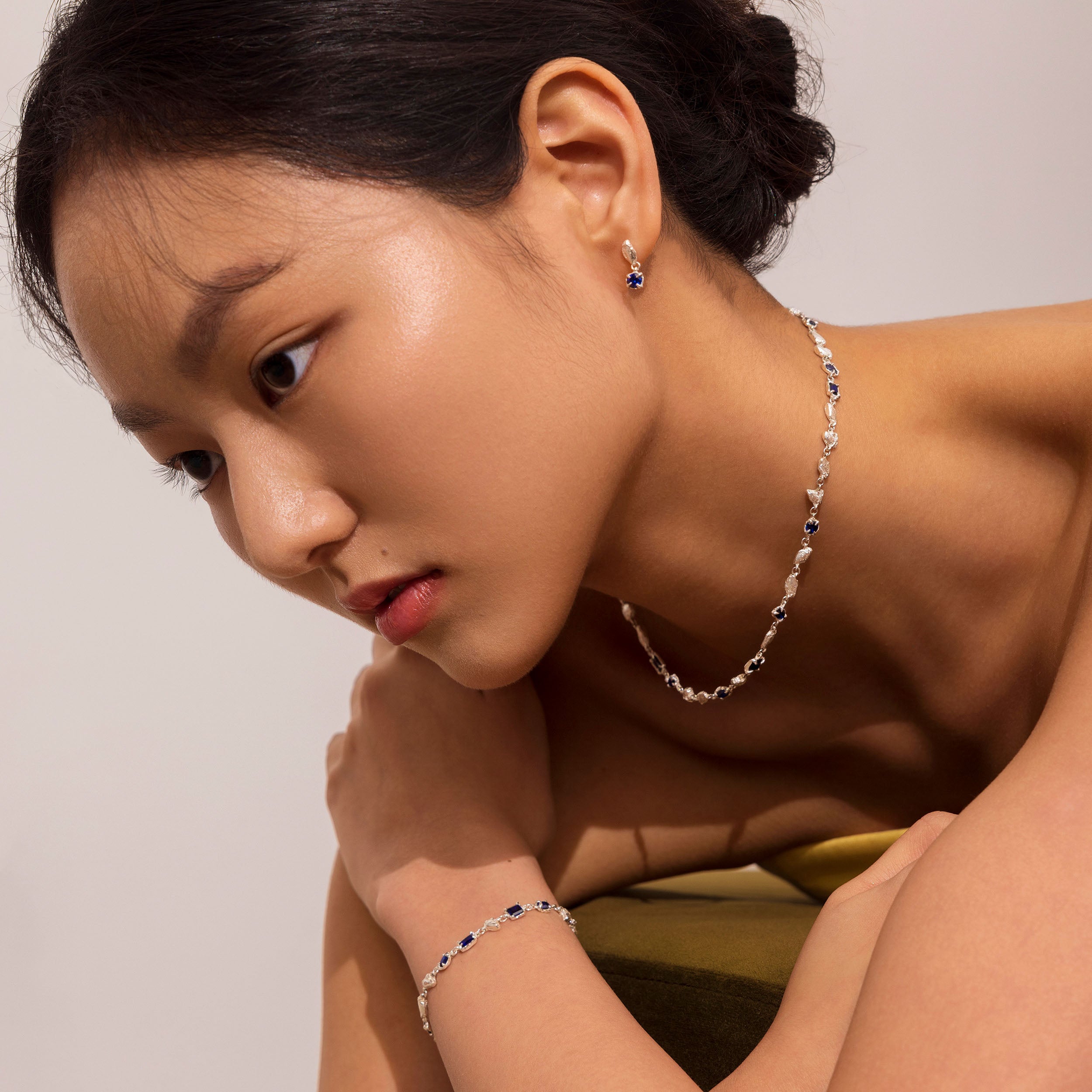 Ara Blue Sapphire Argenti Bracelet
