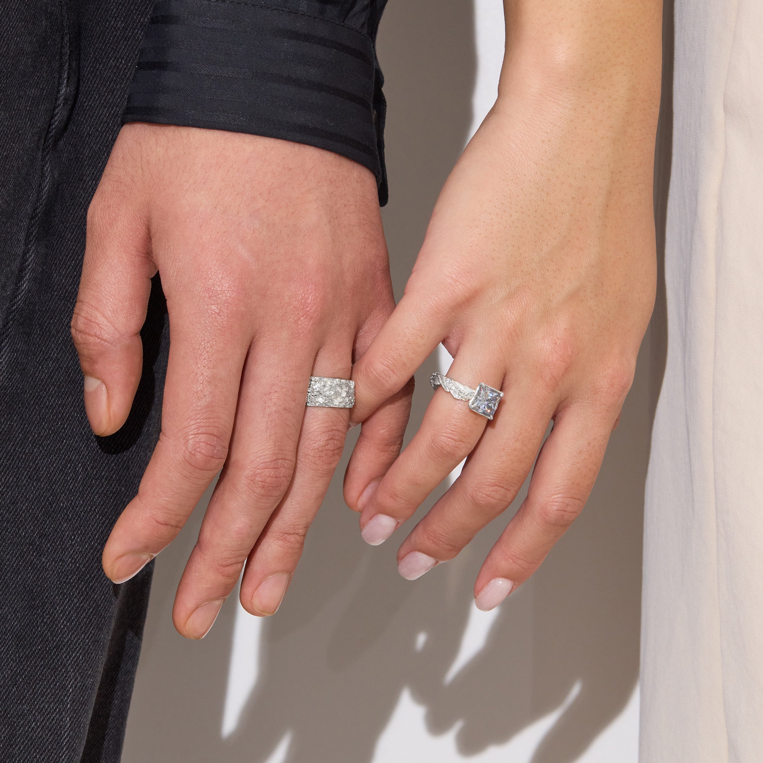 Etto Wedding Ring