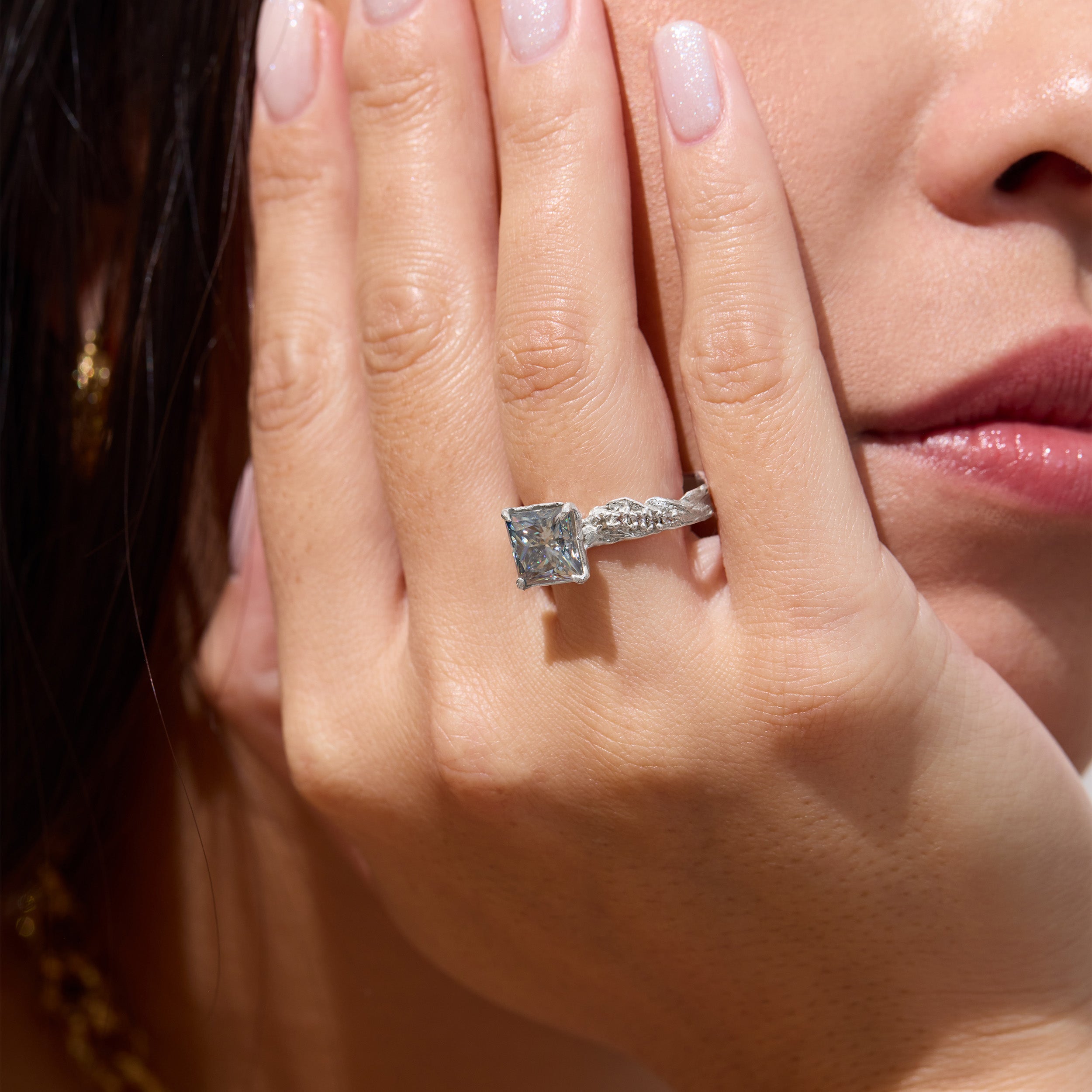 Nio Grey Moissanite Engagement Ring